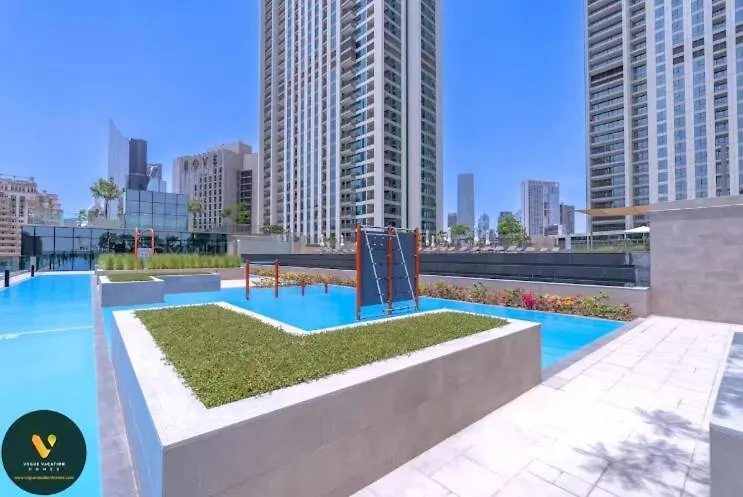 Downtown Views II - Vogue Two Bedroom Apartment With Balcony And Full Burj Khalifa View, Opposite Dubai Mall Skybridge
