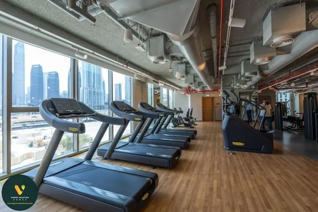 Downtown Views II - Vogue Two Bedroom Apartment With Balcony And Full Burj Khalifa View, Opposite Dubai Mall Skybridge